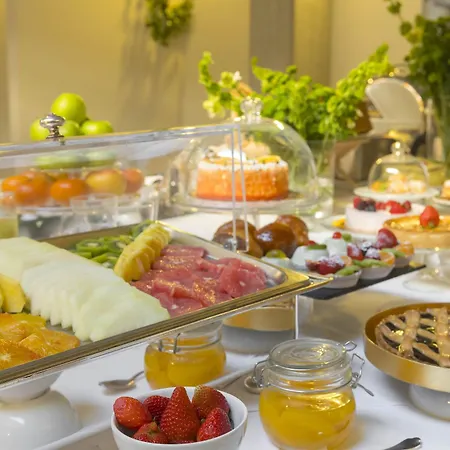 Hotell Royal Bissolati 4*