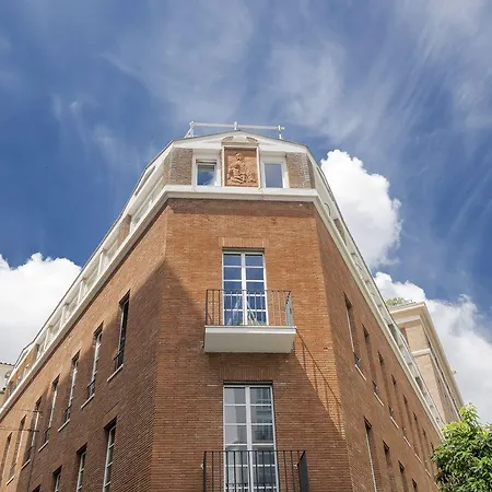 Hotel Royal Bissolati 4*