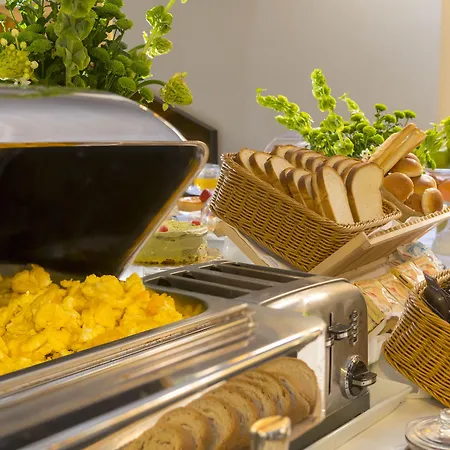 Royal Bissolati 4* Rzym